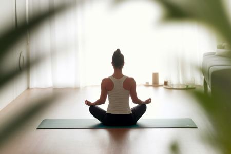 Comment intégrer la méditation dans sa routine quotidienne pour un meilleur bien-être ?